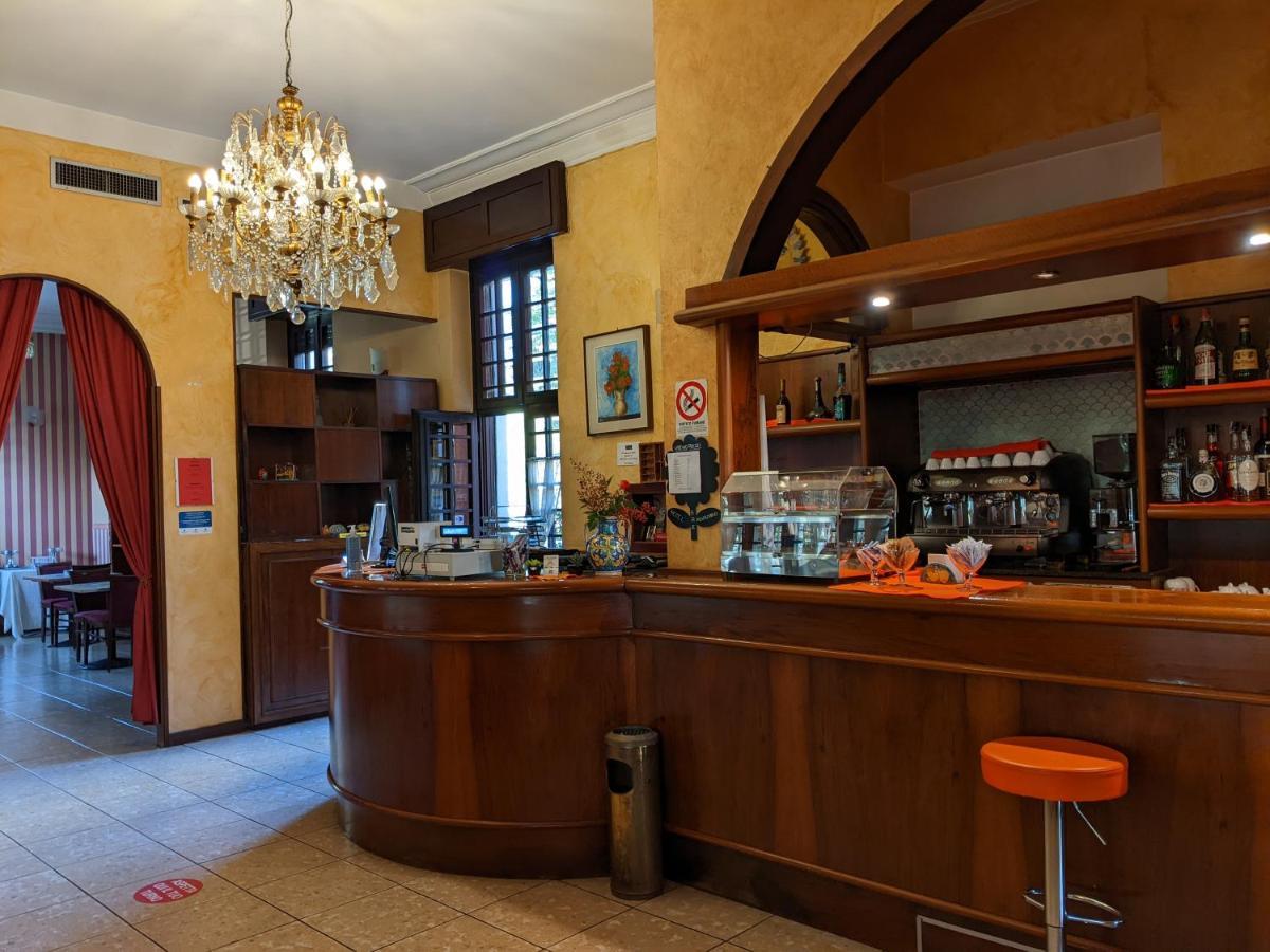 Hotel Montecarlo Кастелланца Екстер'єр фото